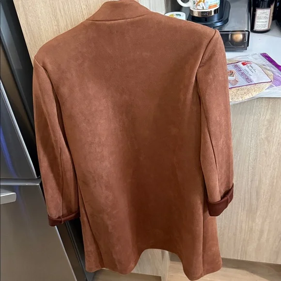 Suzy shier Women's Tan Blazer - Picture 3 of 3